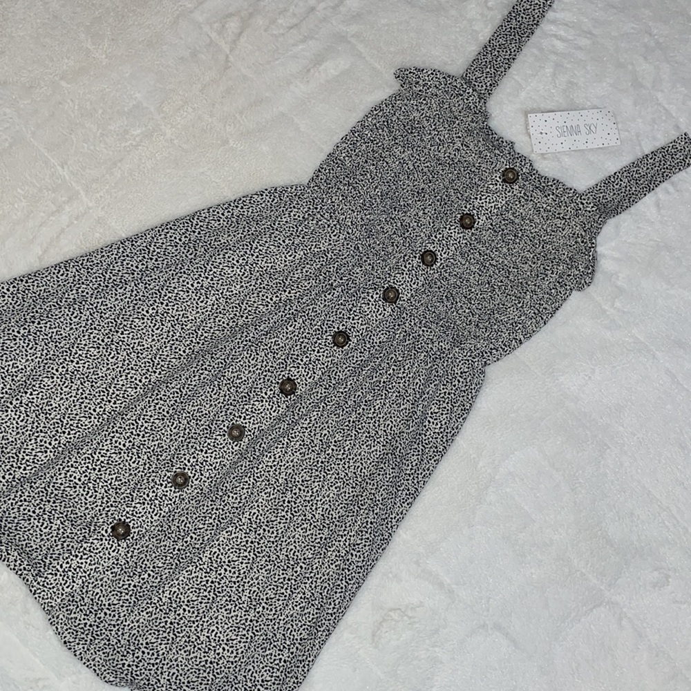NWT Sienna Sky Cheetah Print Dress Sz Small